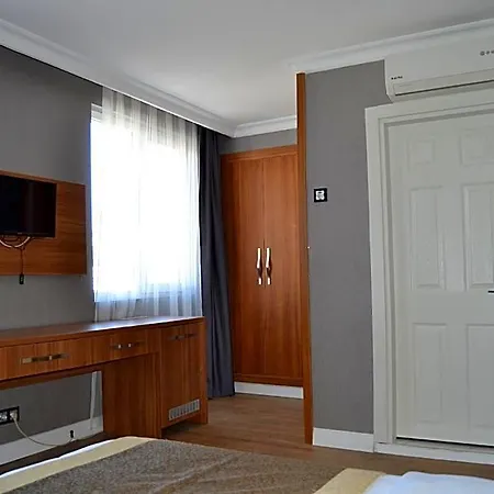 Divine Kumburgaz Hotel 4*